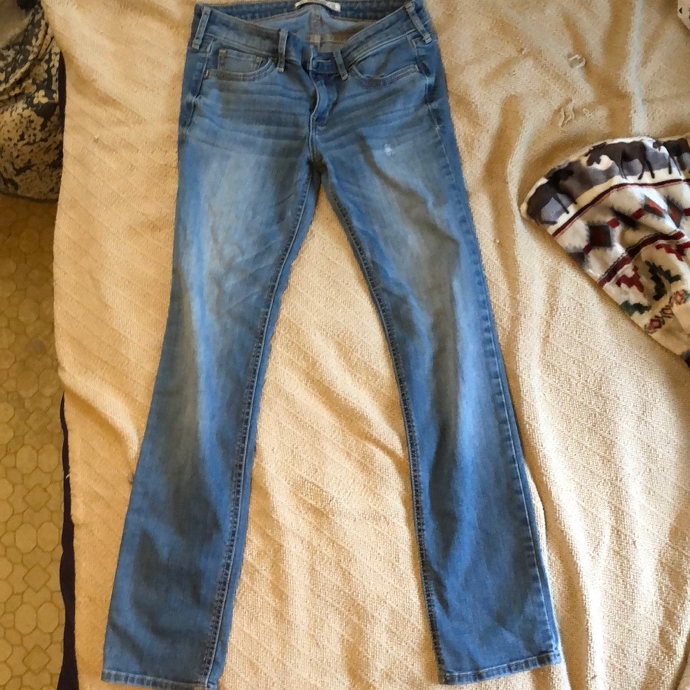 American eagle jeans!